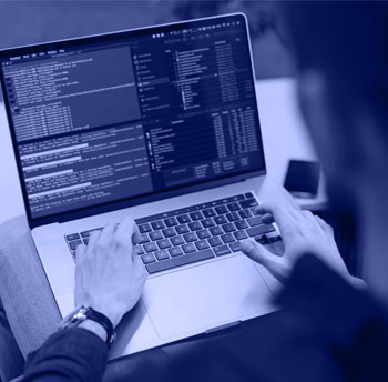 تطوير مواقع الانترنت